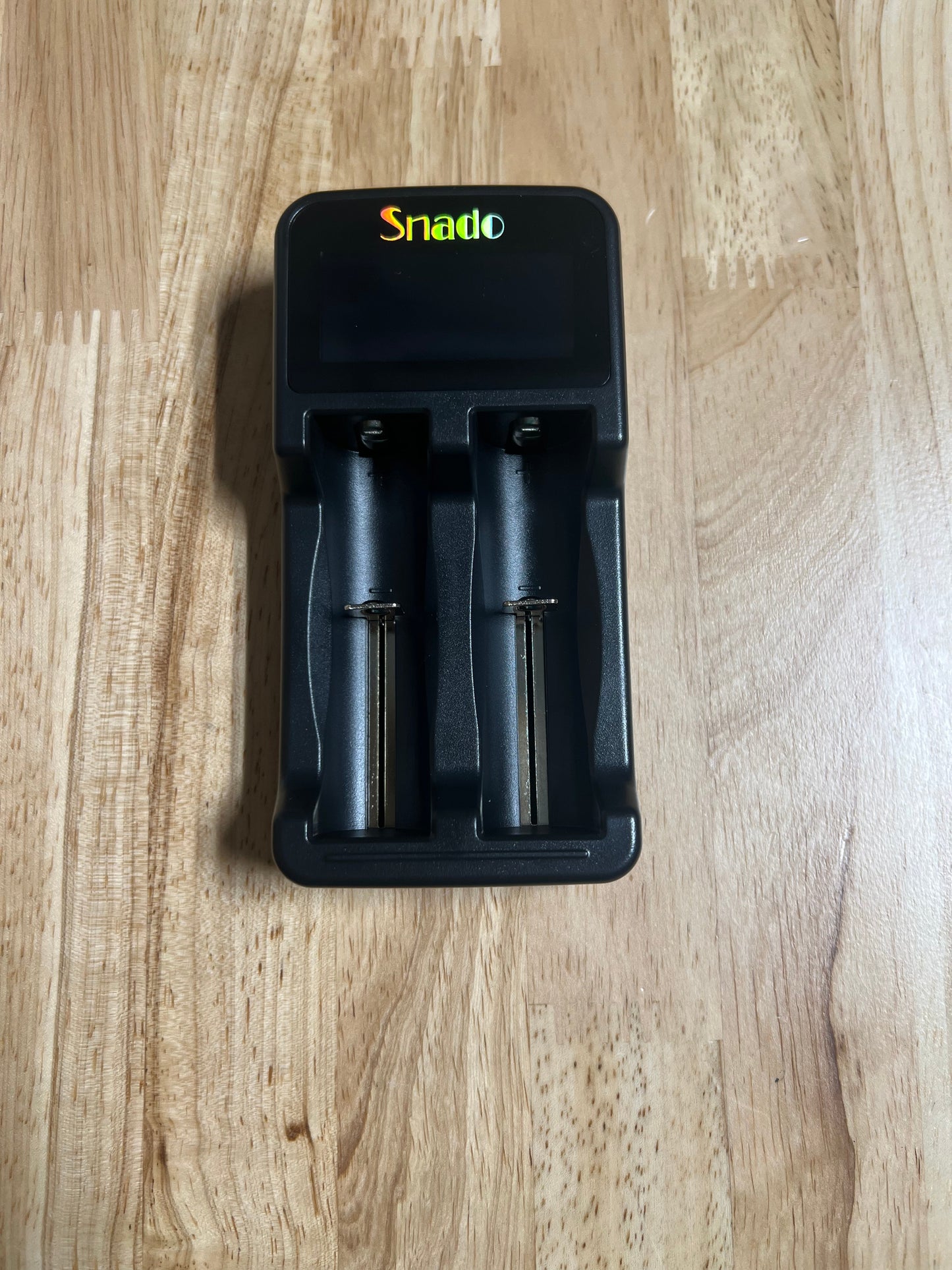 16650, 18500, 18650 Rechargeable Battery Charger