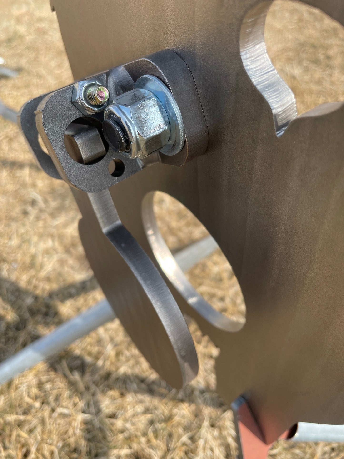 Full Size AR500 Front Facing Coyote Target W/ Reactive Vital